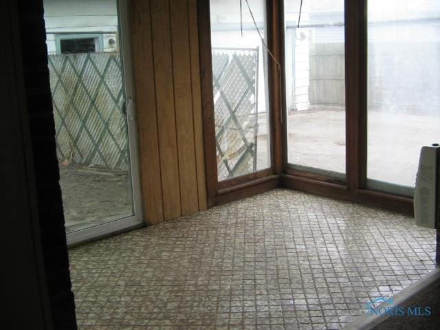 238 E Northgate Pkwy, Toledo, OH 43612 - view of entryway