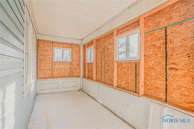 1110 Montrose Ave, Toledo, OH 43607 - interior space
