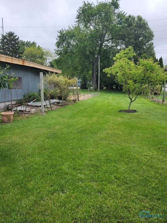 2412 Tiffin Rd, Fremont, OH 43420 - photo 39