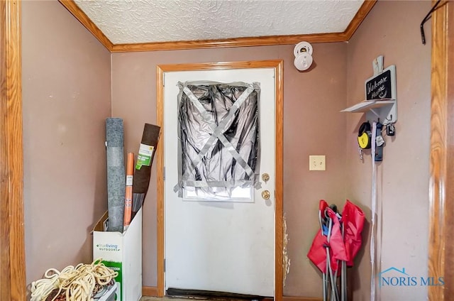 17341 Rd 139, Cecil, OH 45821 - entryway with a textured ceiling and ornamental molding
