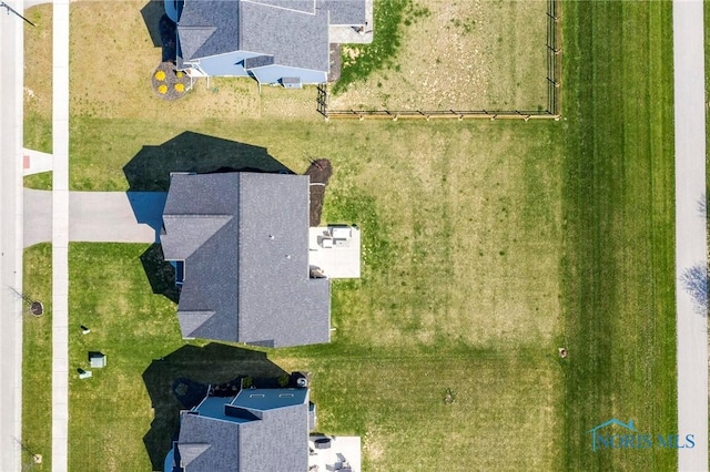 1007 Stoneleigh Rd, Perrysburg, OH 43551 - aerial view