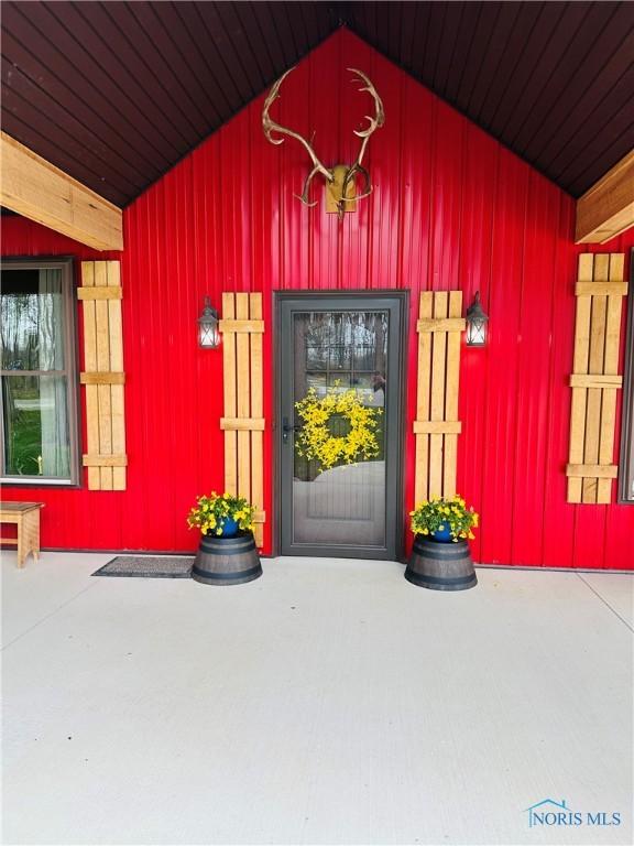 1673 Evan Dr, Defiance, OH 43512 - view of entrance to property