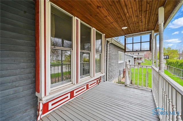 1000 Washington Ave, Findlay, OH 45840 - porch featuring a lawn
