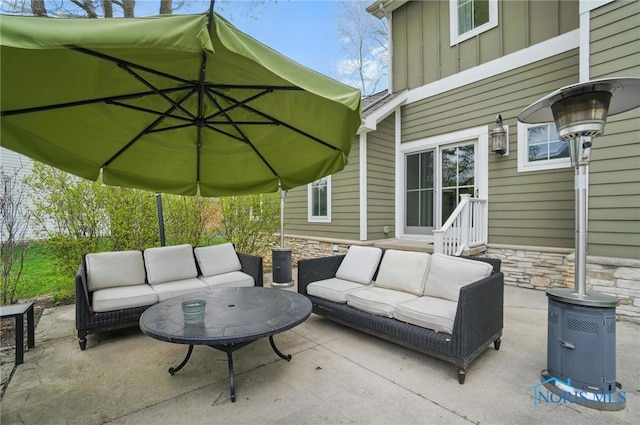 view of patio featuring an outdoor living space
