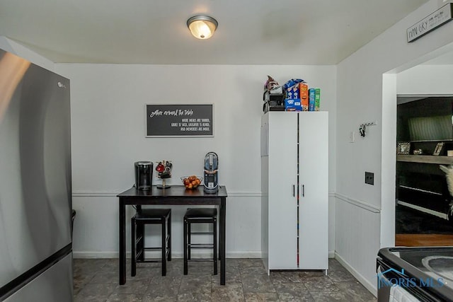 853 Circleview Dr, Toledo, OH 43615 - interior space