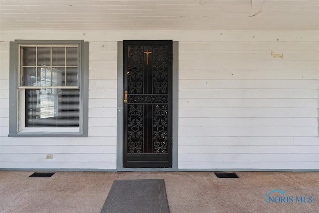 2000 Oakwood Ave, Toledo, OH 43607 - view of exterior entry