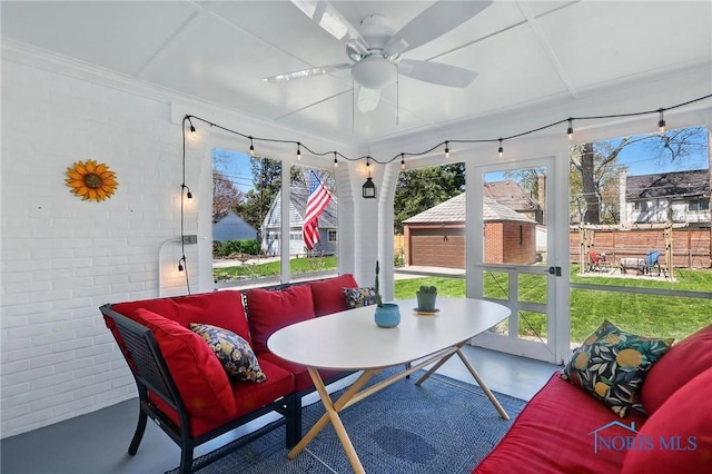 3122 Hopewell Pl, Toledo, OH 43606 - sunroom / solarium with a ceiling fan and outdoor lounge area