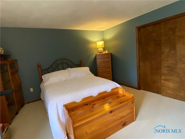 955 Greenbrier Rd, Upper Sandusky, OH 43351 - bedroom with light carpet