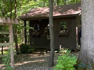 955 Greenbrier Rd, Upper Sandusky, OH 43351 - view of outdoor structure