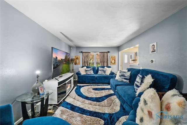 1705 Archwood Ln, Toledo, OH 43614 - living room featuring baseboards