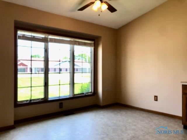 905 W Melrose Ave, Findlay, OH 45840 - photo 4