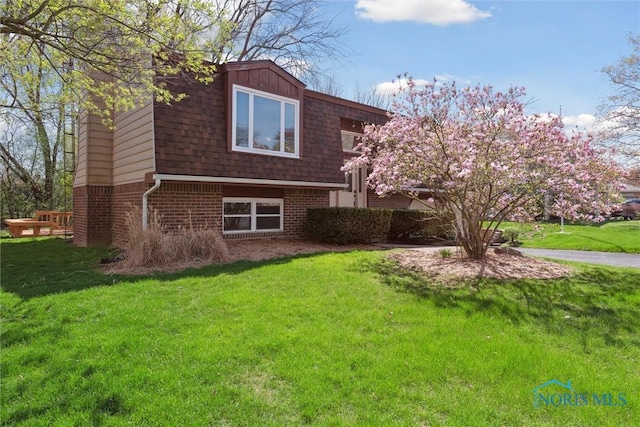 7803 Therfield Dr, Sylvania, OH 43560 - photo 2