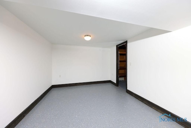 536 Edinborough Dr, Findlay, OH 45840 - empty room featuring baseboards