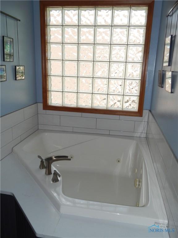 6023 Secluded Ct, Sylvania, OH 43560 - photo 38