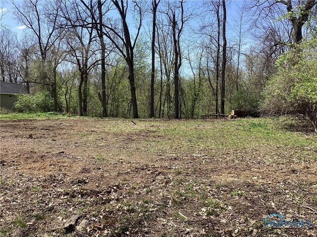 7909 Brint Rd, Sylvania, OH 43560
