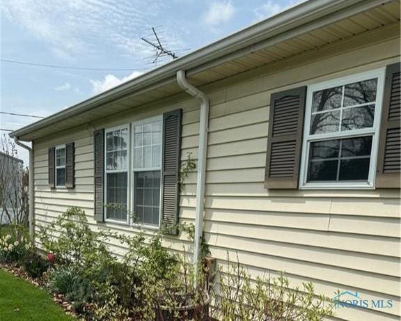 429 W Main St, Delta, OH 43515 - view of home's exterior