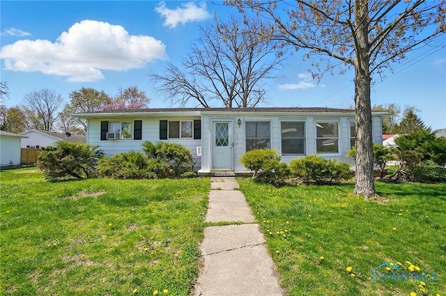 13417 Center St, Weston, OH 43569 - ranch-style house with a front lawn
