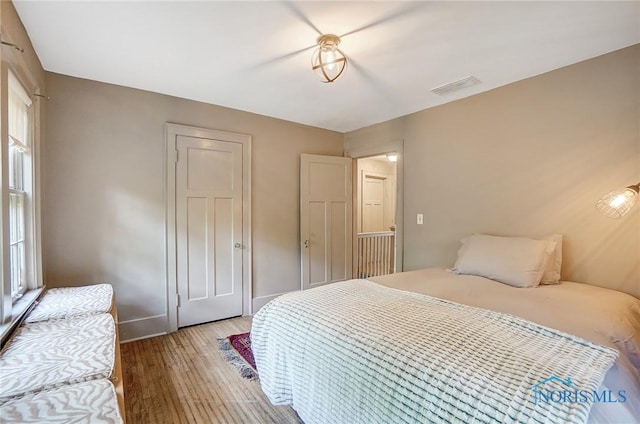 3533 Edgevale Rd, Ottawa Hills, OH 43606 - bedroom with light wood finished floors and baseboards
