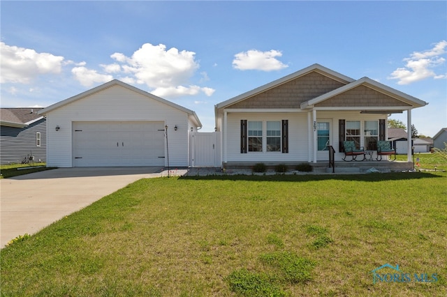267 Ethan Dr, Fremont, OH 43420 - photo 1