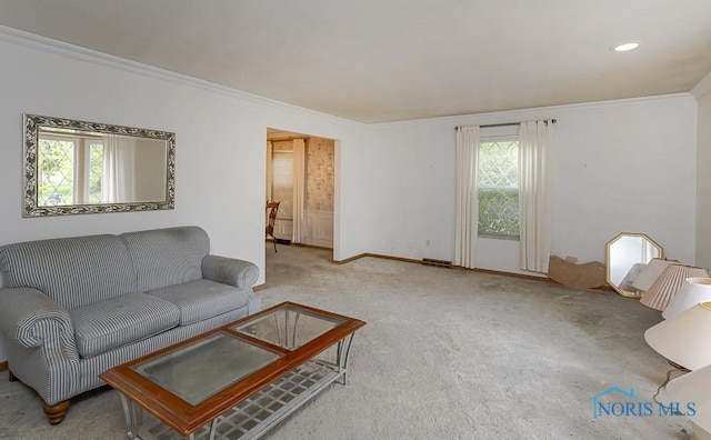 400 Orchard View Dr, Maumee, OH 43537 - living room featuring crown molding, carpet floors, baseboards, and recessed lighting
