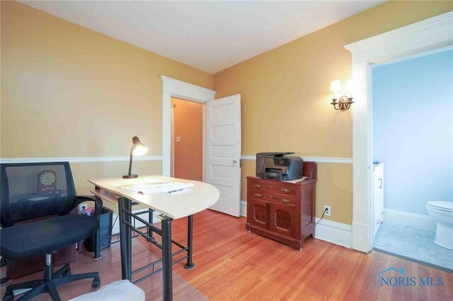 202 Hancock St, Findlay, OH 45840 - home office with wood finished floors