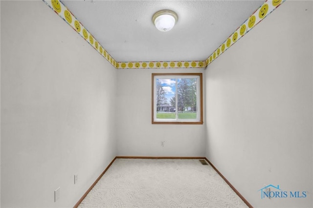 13921 Defiance Pike, Rudolph, OH 43462 - carpeted empty room featuring baseboards