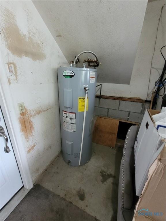633 Southfield Dr, Maumee, OH 43537 - utilities with electric water heater