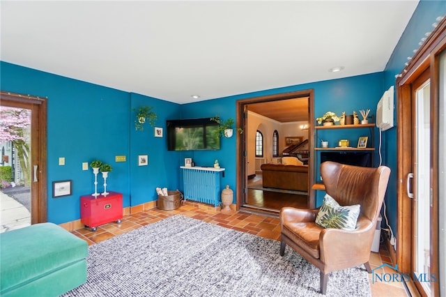 3405 Chestnut Hill Rd, Ottawa Hills, OH 43606 - living area with baseboards and recessed lighting