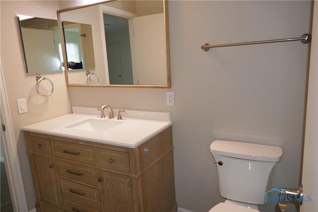 6553 Abbey Run Unit D13, Sylvania, OH 43560 - bathroom with toilet and vanity