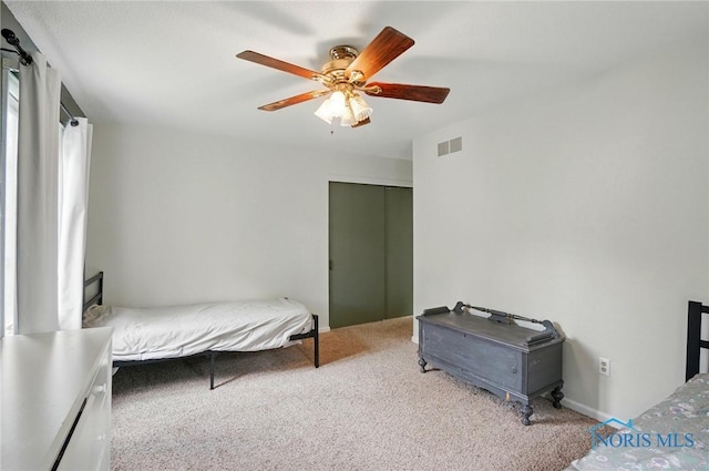 2369 Saint James Woods Blvd, Toledo, OH 43617 - carpeted bedroom featuring ceiling fan