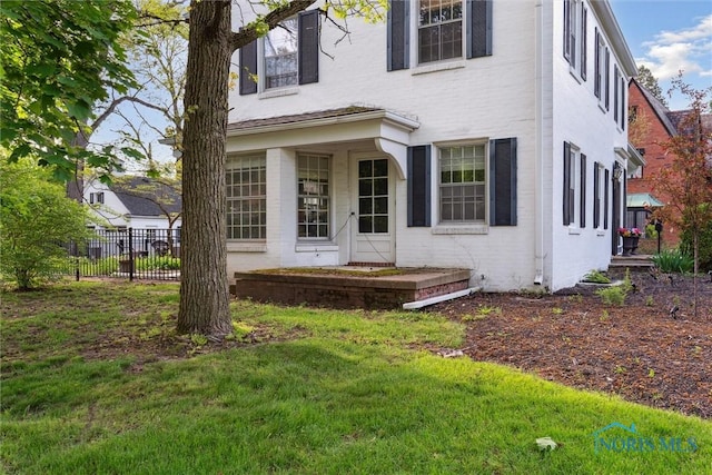 3766 Edgevale Rd, Toledo, OH 43606 - view of front facade with brick siding