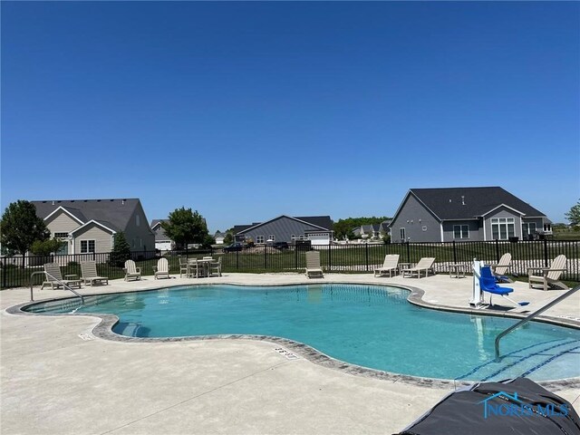 2423 Cross Ridge Rd, Perrysburg, OH 43551 - photo 4