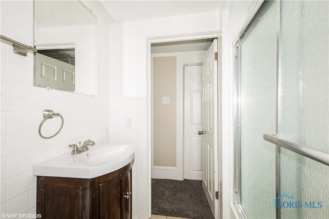 303 Short St, Napoleon, OH 43545 - bathroom with vanity