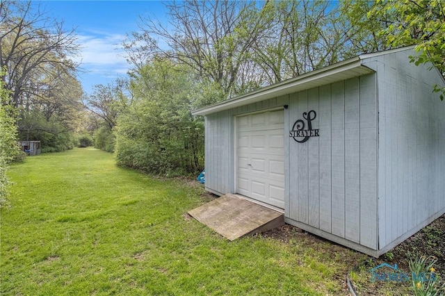29058 White Rd, Perrysburg, OH 43551 - view of outbuilding featuring an outdoor structure