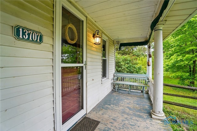 13707 Brint Rd, Berkey, OH 43504 - entrance to property with covered porch