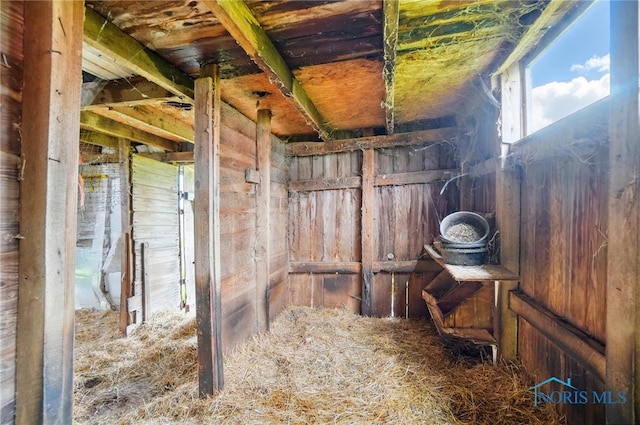 13707 Brint Rd, Berkey, OH 43504 - view of horse barn