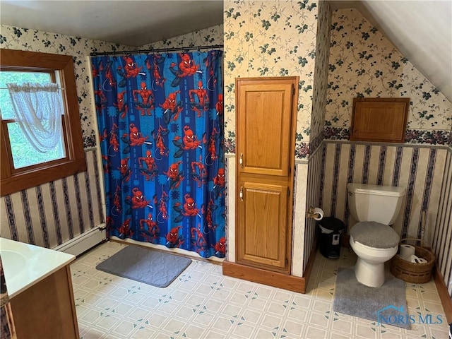 full bathroom featuring a baseboard radiator, wallpapered walls, toilet, a shower with shower curtain, and vaulted ceiling