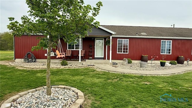 17262 US Route 127, Cecil, OH 45821 - view of front of property featuring a front lawn and covered porch
