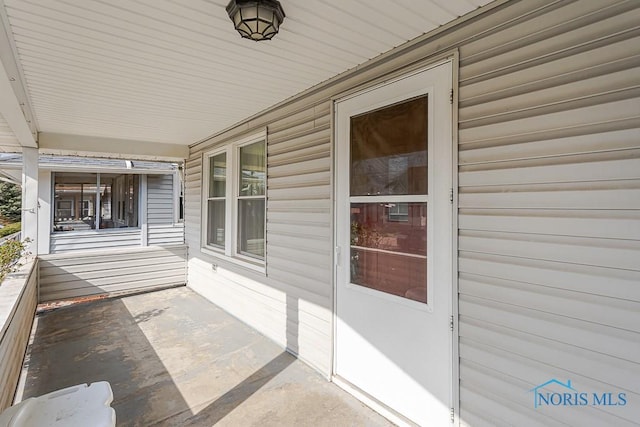 view of patio / terrace featuring covered porch