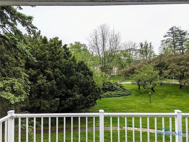 5679 Monroe St Unit 210, Sylvania, OH 43560 - view of grassy yard