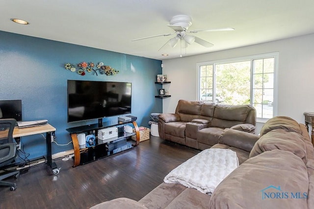 living room with ceiling fan, wood finished floors, and recessed lighting