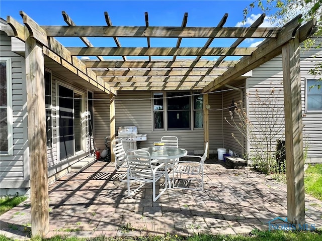 844 Sunset Dr, Findlay, OH 45840 - view of patio / terrace featuring a pergola, grilling area, and outdoor dining area