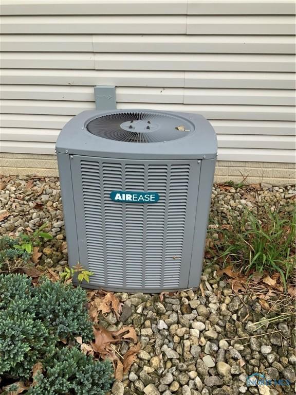 109 Rivers Edge Ln Unit C, Upper Sandusky, OH 43351 - exterior view of central air condition unit