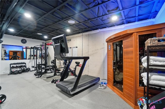 8440 E Woodland Trl, Findlay, OH 45840 - workout room with recessed lighting and carpet