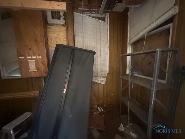 2111 Elm St, Toledo, OH 43608 - view of storage area