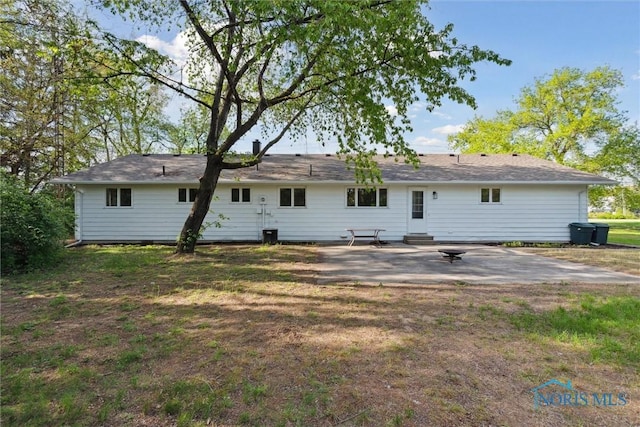 7413 Sylvania Ave, Sylvania, OH 43560 - back of house with a patio and entry steps
