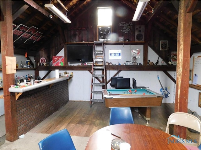 203 N Union St, Fostoria, OH 44830 - rec room with hardwood / wood-style flooring, vaulted ceiling, billiards, and a dry bar