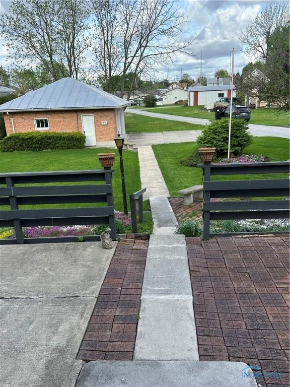 323 W St, Carey, OH 43316 - photo 7