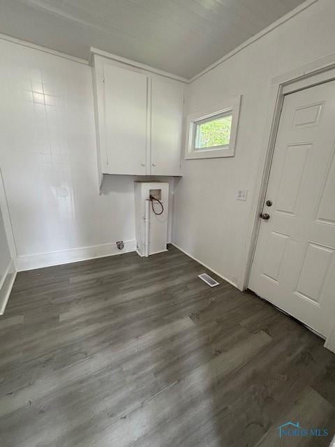 938 Western Ave, Toledo, OH 43609 - laundry room with baseboards, dark wood finished floors, cabinet space, hookup for a washing machine, and ornamental molding