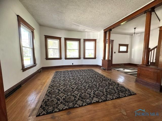 407 Water St, Woodville, OH 43469 - photo 4